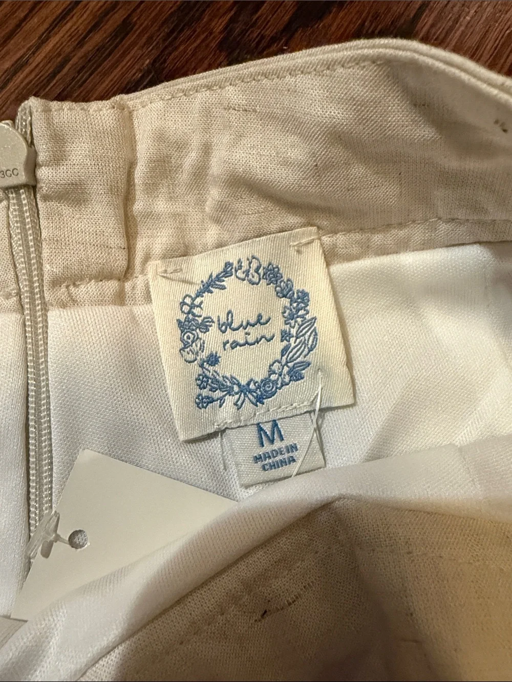 NWT Francesca's Blue Rain Collections Cream Ruffle Tie-Waist High-Rise Shorts